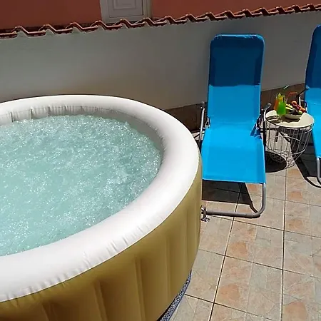 Country In Croatia With Pool And Farm Views Hotell